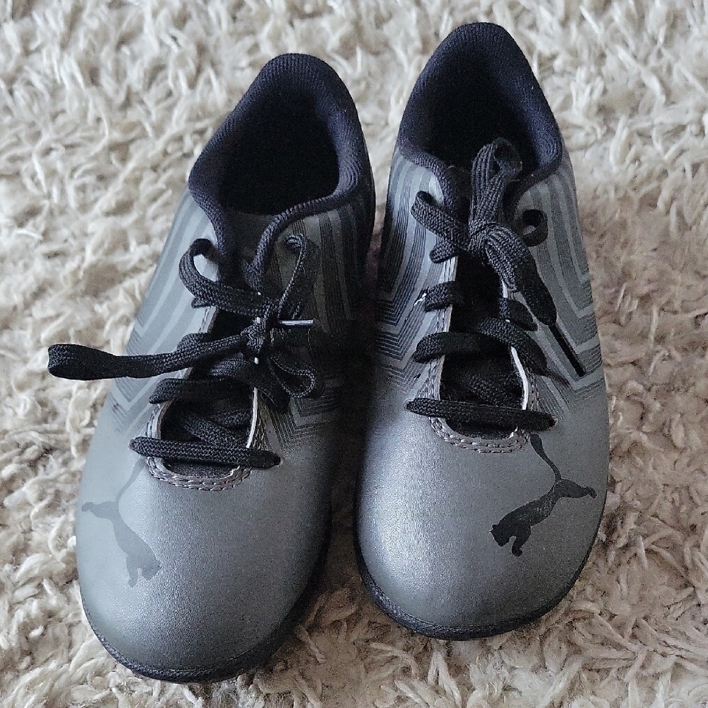 Puma Indoor Soccer Cleats